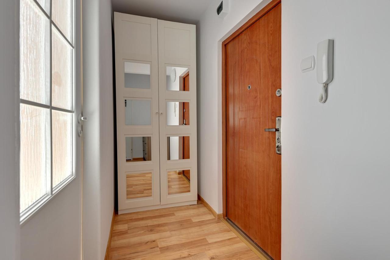 Wave Apartments - Tysiaclecia กดัญสก์ ภายนอก รูปภาพ