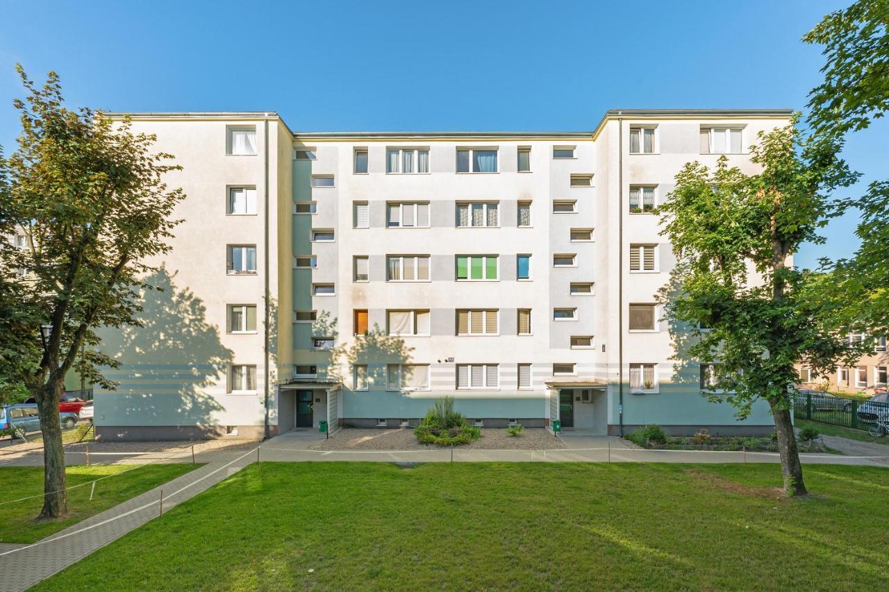 Wave Apartments - Tysiaclecia กดัญสก์ ภายนอก รูปภาพ